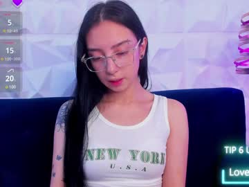 Alys_Molly Chaturbate stream image from January 04, 2025