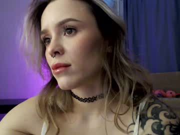 Lil_Reya Chaturbate stream image from January 04, 2025