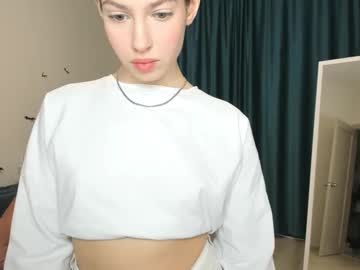 She_Rry Chaturbate stream image from January 04, 2025