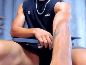 Adrian_Rae Chaturbate stream image from January 04, 2025