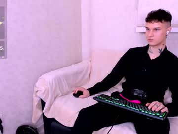 Blake_Northwest Chaturbate stream image from January 04, 2025