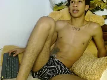 Haresandpame_Mds Chaturbate stream image from January 04, 2025