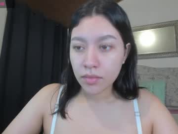 Little_Cony Chaturbate stream image from January 04, 2025