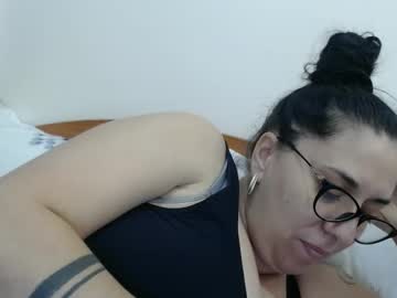 Natally565656 Chaturbate stream image from January 04, 2025