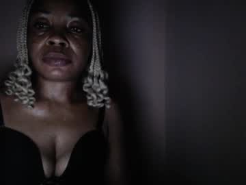 Naughtyxxpussy Chaturbate stream image from January 04, 2025