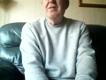 Discovery63 Chaturbate stream image from January 04, 2025