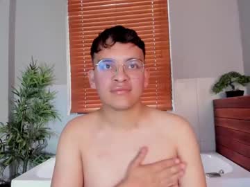 Niklas_Colin Chaturbate stream image from January 04, 2025
