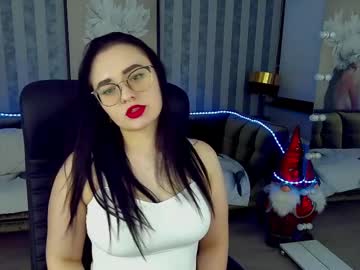 Xeniadiamond_ Chaturbate stream image from January 04, 2025