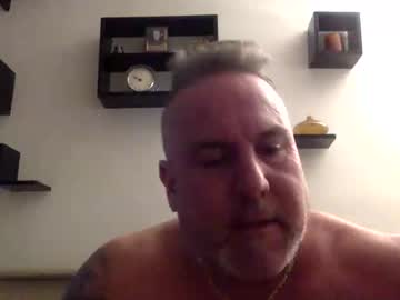 Banana5289 Chaturbate stream image from January 04, 2025
