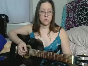 Briannablack77 Chaturbate stream image from January 04, 2025