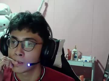Godhyun Chaturbate stream image from January 04, 2025