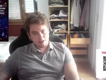 Iloveyoutoo2000 Chaturbate stream image from January 04, 2025