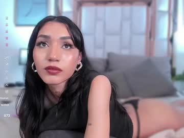 Ivyy_Pierce Chaturbate stream image from January 04, 2025