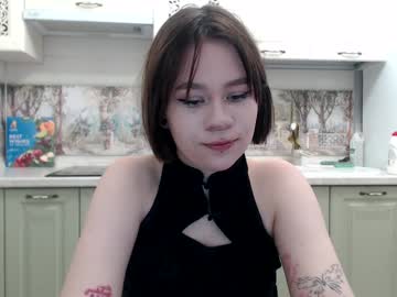 Riri_Saturn Chaturbate stream image from January 04, 2025