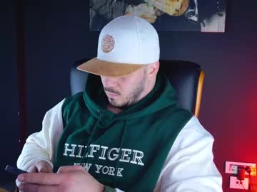 Angeloeric Chaturbate stream image from January 04, 2025