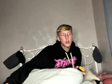Yorkshirelad208 Chaturbate stream image from January 04, 2025