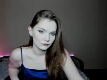Fffucklilyyy Chaturbate stream image from January 04, 2025