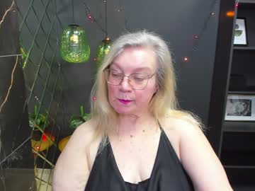 Natalicloud Chaturbate stream image from January 04, 2025