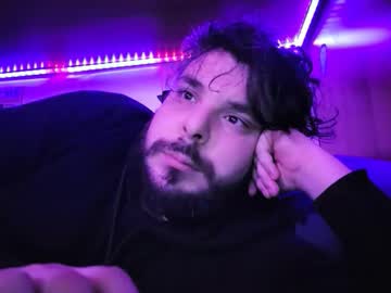 Onecrew1 Chaturbate stream image from January 04, 2025