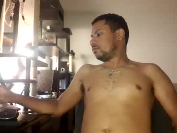 Jamielonnas Chaturbate stream image from January 04, 2025