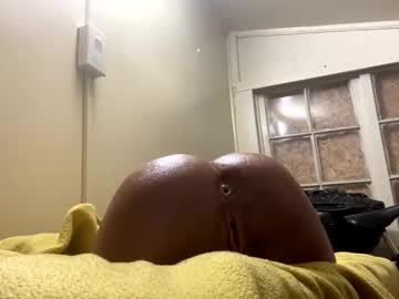 Trippyhippybbc Chaturbate stream image from January 04, 2025