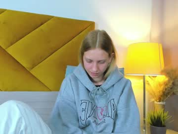 Wildacast Chaturbate stream image from January 04, 2025