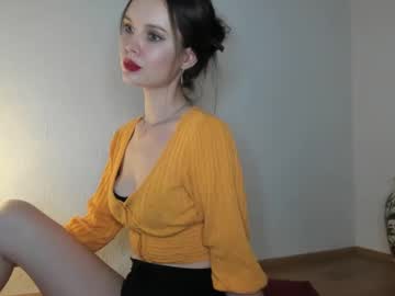 Hellens_Night Chaturbate stream image from January 04, 2025