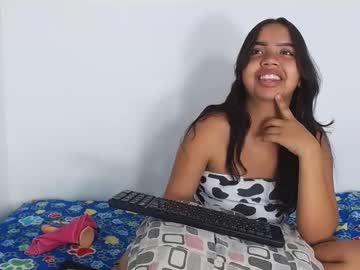 Astridvagina18 Chaturbate stream image from January 04, 2025