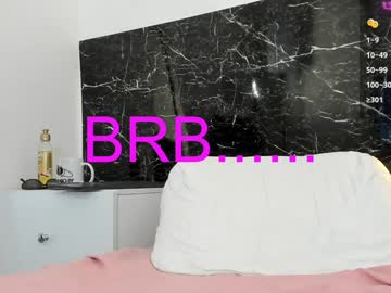 Julieta__Cooper Chaturbate stream image from January 04, 2025