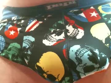 Bustinfree Chaturbate stream image from January 04, 2025