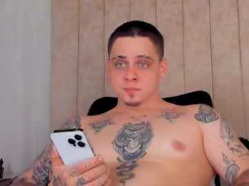 Dennis_Munera Chaturbate stream image from January 04, 2025
