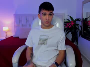 Honney_Moon2 Chaturbate stream image from January 04, 2025