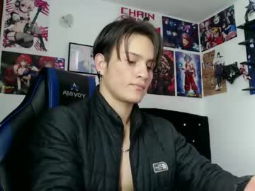 Kanekixxxhot Chaturbate stream image from January 04, 2025