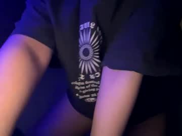 Nikoli_Naw Chaturbate stream image from January 04, 2025