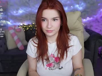 Redshinee Chaturbate stream image from January 04, 2025