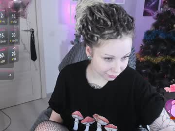 Sally_Moore13 Chaturbate stream image from January 04, 2025