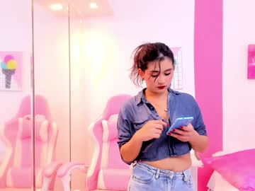Scarlette_15 Chaturbate stream image from January 04, 2025