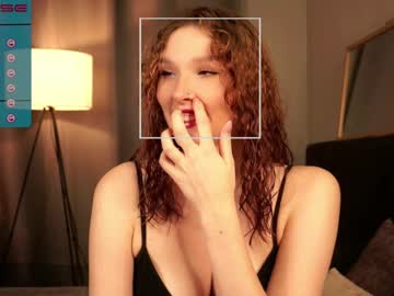 Shelleyblythe Chaturbate stream image from January 04, 2025