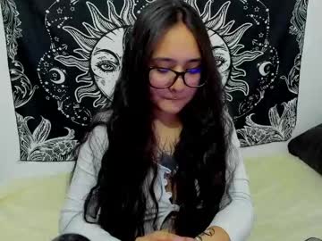 Emma_Timlin16 Chaturbate stream image from January 04, 2025