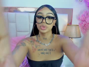 Khelany_Isyy Chaturbate stream image from January 04, 2025