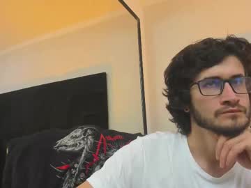 Loggan_Donnelly Chaturbate stream image from January 04, 2025