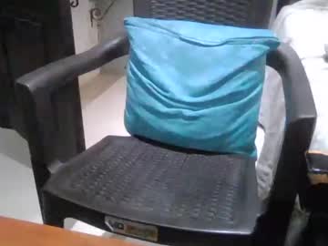 Matteo1555 Chaturbate stream image from January 04, 2025