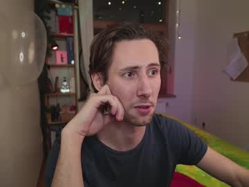 Mik_Key Chaturbate stream image from January 04, 2025