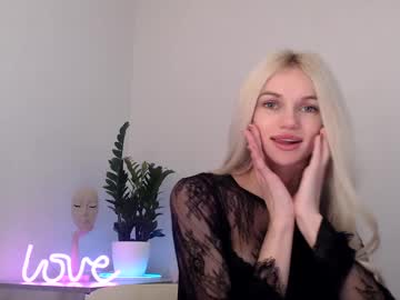 Missemma1111 Chaturbate stream image from January 04, 2025