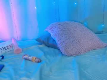 Nemesis_Golden Chaturbate stream image from January 04, 2025