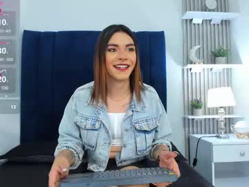 Rose_Raven Chaturbate stream image from January 04, 2025