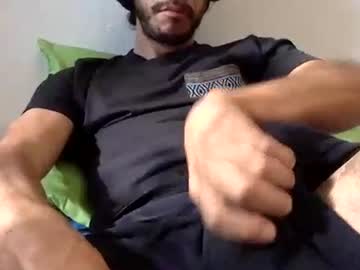 Urbestbigdick Chaturbate stream image from January 04, 2025