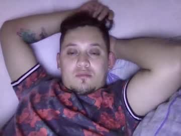 Aaron1026a Chaturbate stream image from January 04, 2025