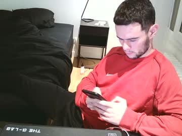Bear69fun Chaturbate stream image from January 04, 2025