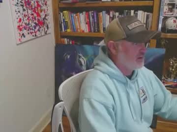 Dadbodytats Chaturbate stream image from January 04, 2025